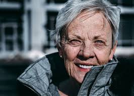 My Stepdad Catfished Me”: 45 Deeply Disturbing Experiences That Left People  Struggling