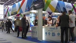 Dans le cadre du salon rexel 2018, organiser une animation conviviale et gérer l'aménagement technique après le repas assis au centre de convention eurexpo pour 1 200 à 1 500 convives. Paris 2017 Rexel Expo Rexel