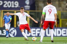 Log in or sign up to leave a comment log in sign up. Polska Hiszpania O Ktorej Godzinie Me U21 Polska Hiszpania Godzina Kiedy Mecz 22 06 2019 Super Express