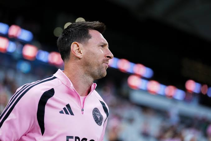Lionel Messi donates almost £70,000 to Madrid wildfire efforts | The  Independent
