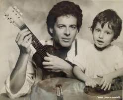 Ecco chi è il chitarrista 38enne di nome giovanni. Ti Raccontero Di Foto Antiche Photo Memories Photo Historical Figures