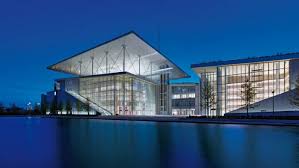 Όσο κι αν είναι το μέγεθός της. Idryma Stayros Niarxos Xorhgia 100 Ekat Dolariwn Gia Thn Antimetwpish Toy Covid 19