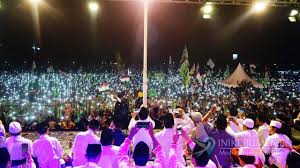 Link grup whatsapp syubbanul muslimin 2021. Syubbanul Muslimin Pukau Ribuan Pecinta Sholawat Kebumen Ini Kebumen Media Rujukan Kebumen