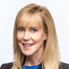 Claire Bennett's Instagram, Twitter & Facebook