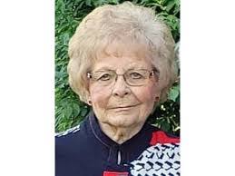 Diane Eagan's Instagram, Twitter & Facebook