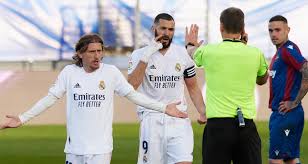 Fondé en 1902, le le real madrid est le club royal d'espagne et l'un des clubs de football les plus suivis à travers le monde. Huesca Real Madrid Sur Quelle Chaine Tv Suivre Le Match Streaming