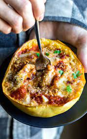 Spaghetti Squash Parmesan Recipe Peas And Crayons Recipe Vegetarian Spaghetti Spaghetti Squash Recipes