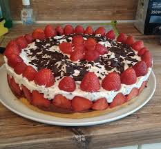 3 eier (größe m) 100 g zucker; Erdbeer Stracciatella Torte Rezepte Chefkoch