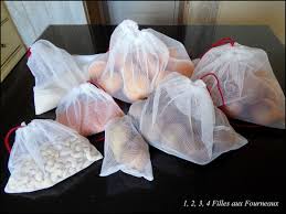 Mes Sacs En Tissu Et Le Tuto En Video 1 2 3 4 Filles Aux Fourneaux Sacs En Tissu Sac Reutilisable Sac A Vrac