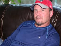 Craig Nutting's Instagram, Twitter & Facebook