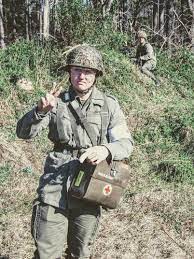 Bw air mobile brigade female uniform jacket: Bundeswehr The Red Divide Series