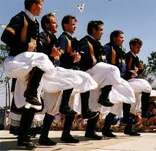 La Danse Bretonne Breton Bretagne Costume Traditionnel