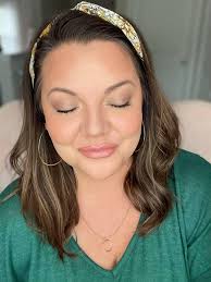 Bronzer as eyeshadow and blush look