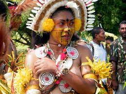 Find the perfect papua new guinea tribe stock photos and editorial news pictures from getty images. Pin On Papua