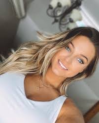 Daphne Myers's Instagram, Twitter & Facebook