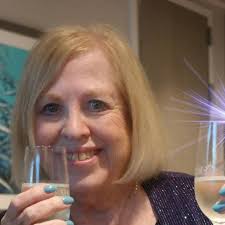 Which casual restaurants are included in the plus package