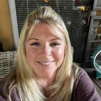 400+ "Hınes" profiles