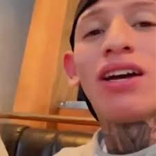 Yo después de ver el vídeo de dani duke y la liendra xd . Zcgvohdt2bzlhm