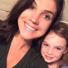 Amanda Dotson's Instagram, Twitter & Facebook