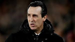 Roger Aston's Instagram, Twitter & Facebook