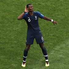 He operates primarily as a central midfielder, but can also be deployed as an attacking midfielder. Pol Pogba Biografiya Poluzashitnika Manchester Yunajteda I Sbornoj Trofei I Lichnye Nagrady Na Football Fun Ru