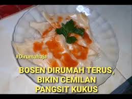 Resep pangsit goreng isi tahu aci lebih renyah dan enak buatan sendiri resep makanan pangsit from id.pinterest.com. Pangsit Kukus Isi Tahu Cemilan Hemat Saat Dirumahaja Youtube