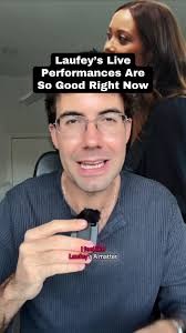 Laufey's Enchanting Live Performance Experience