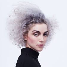 Due date in Italia per St. Vincent