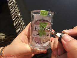 Gravierte weingläser mit eigenen logos, einer vorlage, namen und texten als edle gravur auf glas. Glas Gravieren Und Schokoherzen Eine Diy Idee Zum Muttertag Mamahoch2