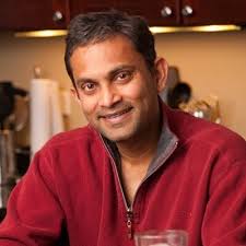 Long Distance Caregiving: The Art of Caring for Loved Ones from Afar:  Prabhu, Satish, Morran, Kaz: 9798327758537: Amazon.com: Books