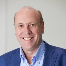 Mike Brougham's Instagram, Twitter & Facebook