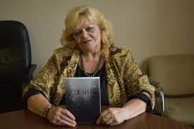 Local children's author branches out with new memoir ...