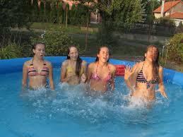 Získáte tak jedinečnou inspiraci ze stovek českých alb, nahraných každý den na rajče. Holky Leto Shefalitayal