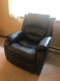 10 Best Recliners To Buy Cool Things To Buy 247 Best Recliner Chair Contemporary Recliners Rocker Recliner Chair