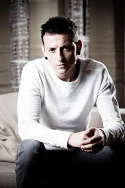 Výsledok vyhľadávania obrázkov pre dopyt chester bennington concert
