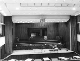 Das hans sachs haus in gelsenkirchen dient als sitz der stadtverwaltung und befindet sich im zentrum gelsenkirchens. Konzertsaal Hans Sachs Hauses In Gelsenkirchen Nach Dem Ii Weltkrieg