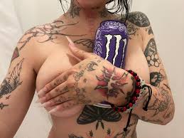 TW Pornstars - Zombrii 🤍. Twitter. want some?. 9:06 PM - 9 May 2023