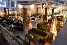 New Cafe Bateel At Olaya Street Now Open صورة كافيه بتيل الرياض Tripadvisor