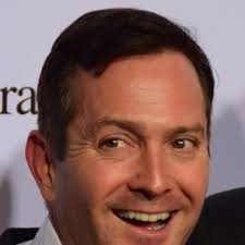 Contact Thomas Lennon