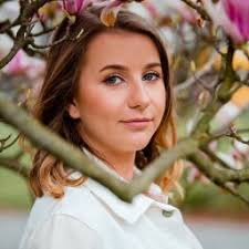 10 Najlepszych Kosmetyczek i Fryzjerów w Śląskim, 2025