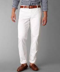 Poupée, chaussures, chemise, veste, sac, chapeau et diorama ne sont pas inclus. Pantalon Blanc Homme C Est Probablement Le Vetement Que Votre Compagnon Portera Cet Ete