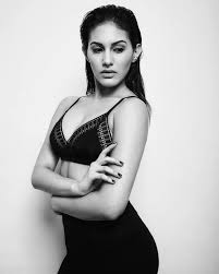 Check out the amyra dastur's full movies list, new movies, upcoming movies and super hit movies. Amyra Dastur Photoshoot For Gq Magazine Filmymama Com