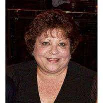 Theresa Benton's Instagram, Twitter & Facebook