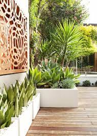 Le mur fait partie des éléments dont la réussite de la décoration dépend. 1001 Idees Pour Habiller Un Mur Exterieur Murs Vegetaux Originaux