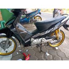 Osram led t19 3 lampu putih lampu kolong depan : Striping Sticker Variasi Honda Supra X 125 Carbu Wave Merah