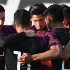 México vs panamá (nissan stadium). Lr1ov8cgfixdxm