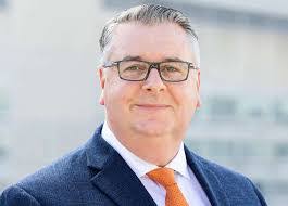 Dana Rafferty's Instagram, Twitter & Facebook