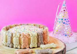 In another bowl, mix the water, banana, carrots, egg, vanilla and honey. Peanut Butter Banana Pup Cake Sprinkles Sea Salt
