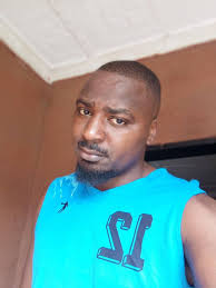 Suarez watching Salah run riot against Norwich 🥺