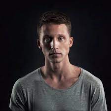 As of late 2017, based on authoritative sources it is reported to be $450,000, acquired from his years in the music industry which began in 2010. Nf 2021 Wife Net Worth Tattoos Smoking Body Facts Taddlr